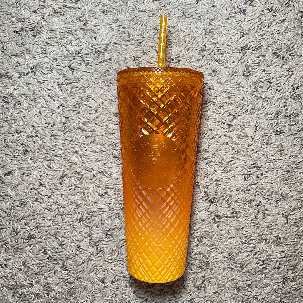 Starbucks 2022 Summer Orange Mango OmbrΓ© Jeweled Tumbler 24oz Ventuβ cup.